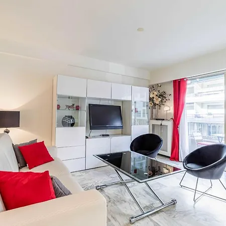Cozy In The Heart Of - Near Sea Cannes